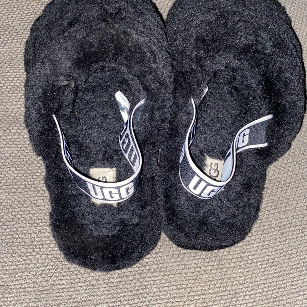 UGG - Picture 6 of 12